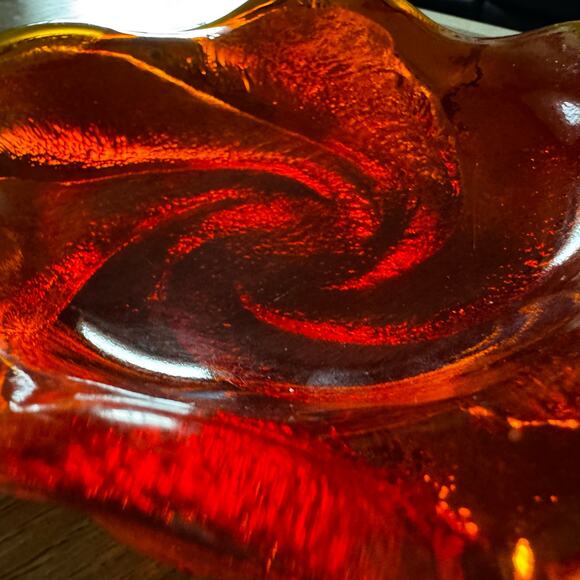 Vintage Amberina Glass Swirl Dish – Retro Orange Red - Picture 8 of 11